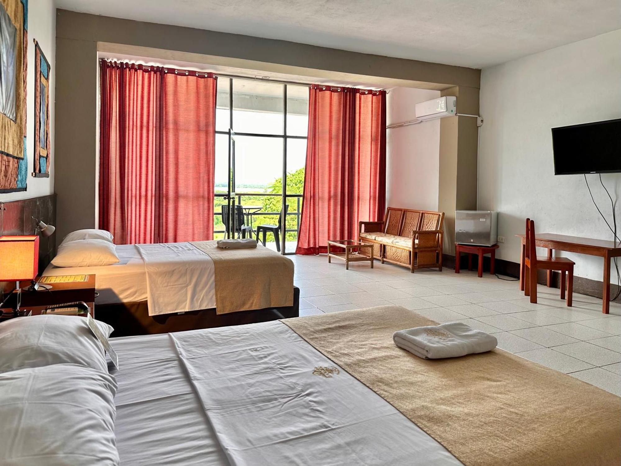 El Cauchero Hotel إكيتوس المظهر الخارجي الصورة